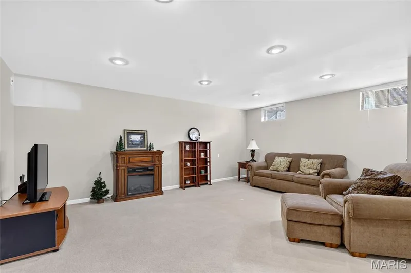 351 Briar Creek Court, St Charles, MO 63304 — listing photo 34 of 48