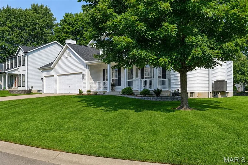 351 Briar Creek Court, St Charles, MO 63304 — listing photo 46 of 48