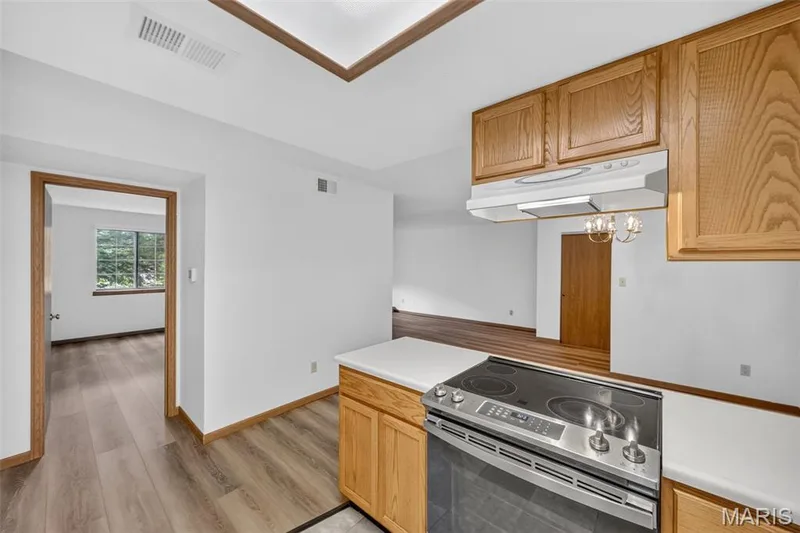 1440 Heritage Landing #201, St Charles, MO 63303 — listing photo 11 of 34
