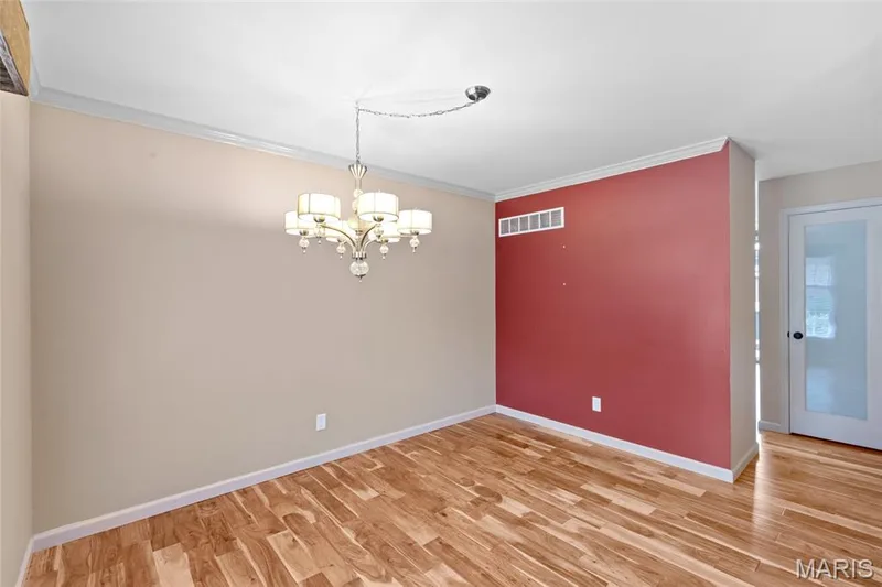 13511 Coliseum Drive, Chesterfield, MO 63017 — listing photo 20 of 55