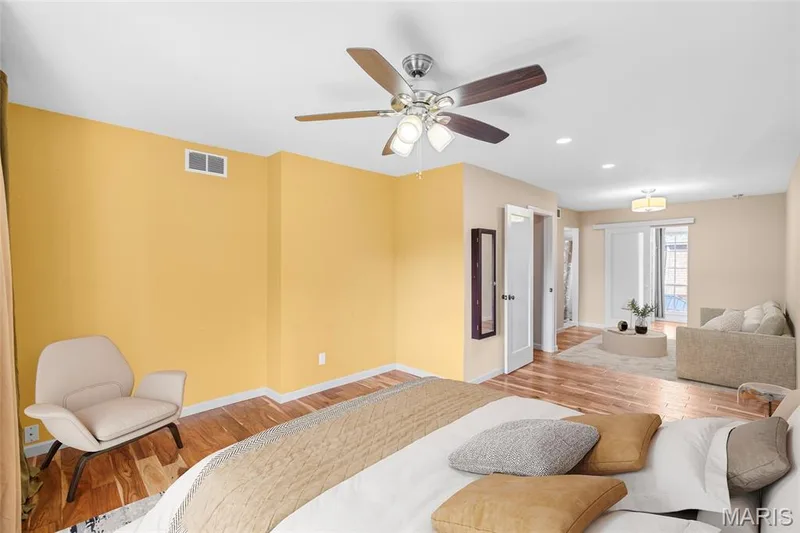 virtually staged — 13511 Coliseum Drive, Chesterfield, MO 63017