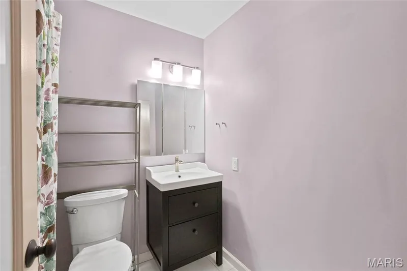 13511 Coliseum Drive, Chesterfield, MO 63017 — listing photo 32 of 55