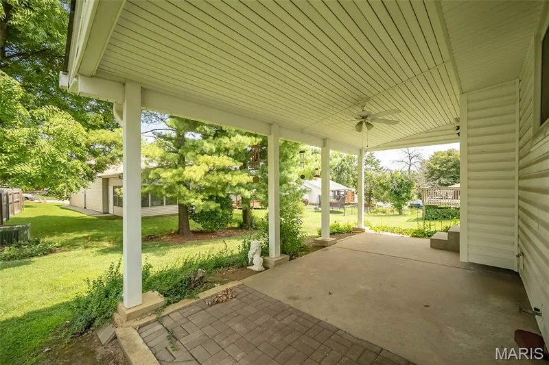 4209 Chisholm Trail Drive, St Charles, MO 63304 — listing photo 24 of 27