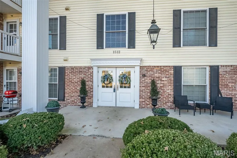 curbless and step free entry — 1512 Bedford Forge Court #19, Chesterfield, MO 63017