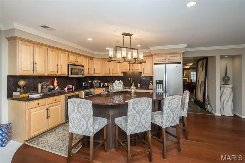 1512 Bedford Forge Court #19, Chesterfield, MO 63017 — listing photo 12 of 36