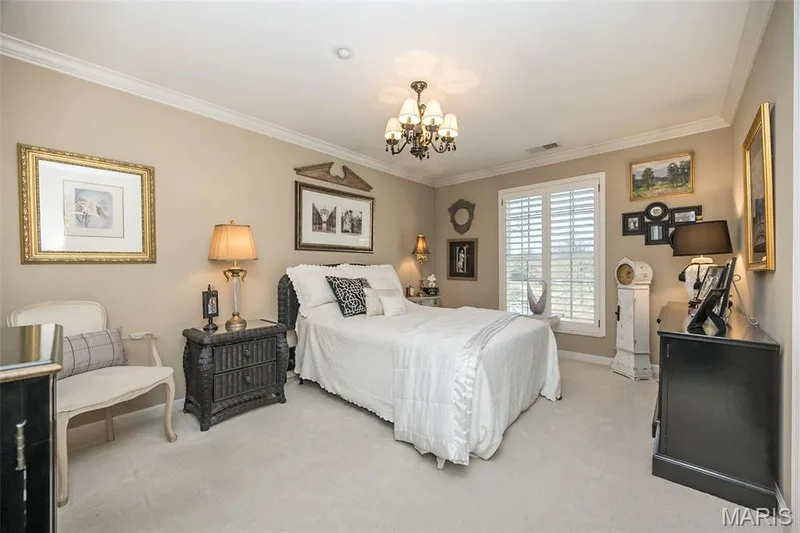 1512 Bedford Forge Court #19, Chesterfield, MO 63017 — listing photo 21 of 36