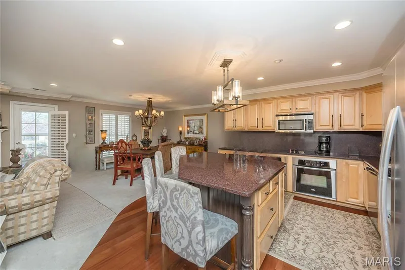 1512 Bedford Forge Court #19, Chesterfield, MO 63017 — listing photo 10 of 36