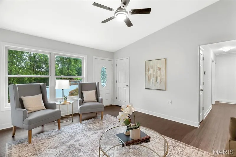 324 Westminster Drive, St Peters, MO 63376 — listing photo 8 of 31