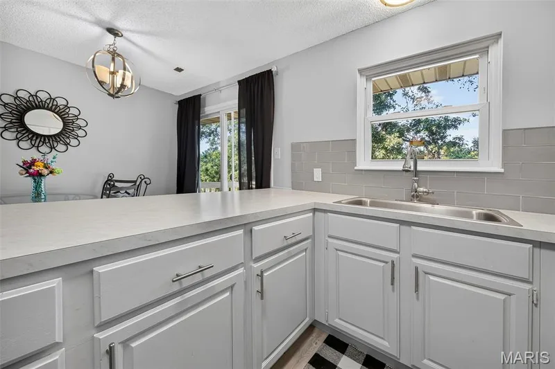 31 Delray #E, St Peters, MO 63376 — listing photo 15 of 26