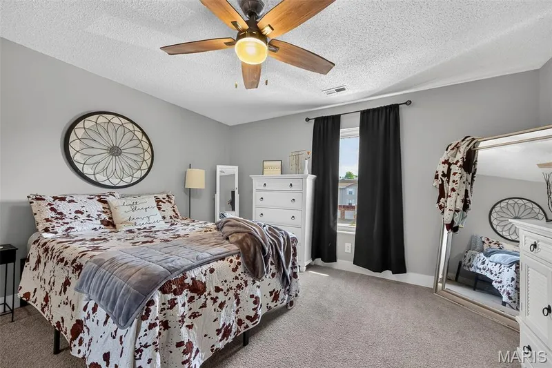 31 Delray #E, St Peters, MO 63376 — listing photo 17 of 26