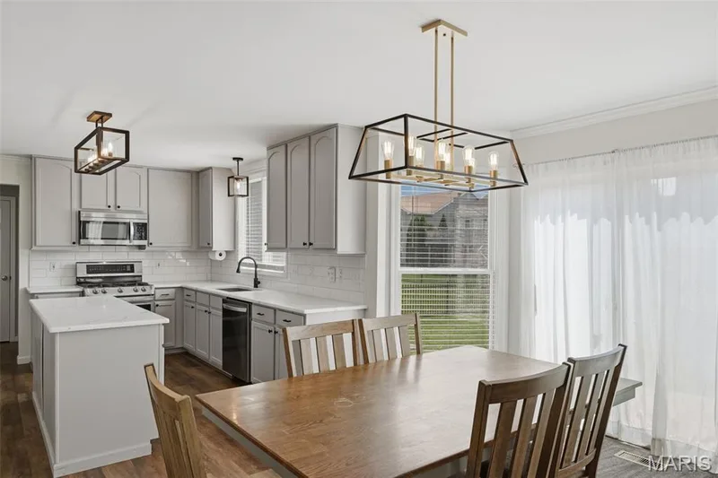 1230 Cold Spring Drive, O'Fallon, MO 63368 — listing photo 10 of 26
