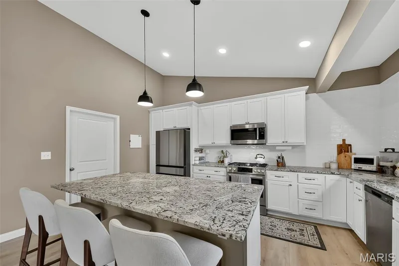1001 Patricia Ann Drive, Wentzville, MO 63385 — listing photo 10 of 49