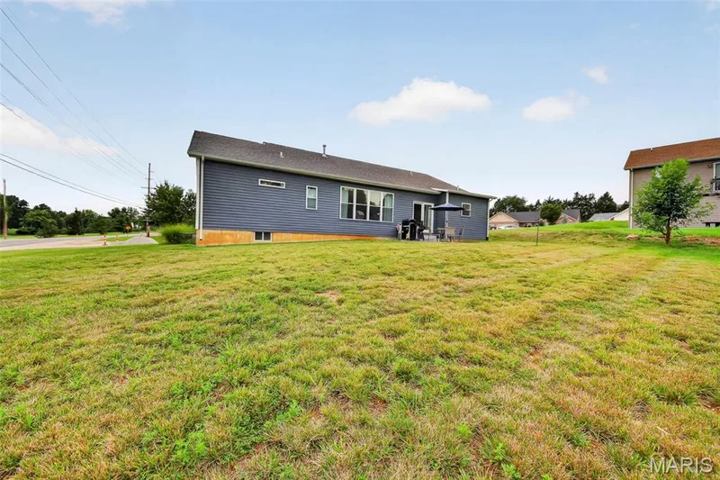 1001 Patricia Ann Drive, Wentzville, MO 63385 — listing photo 44 of 49