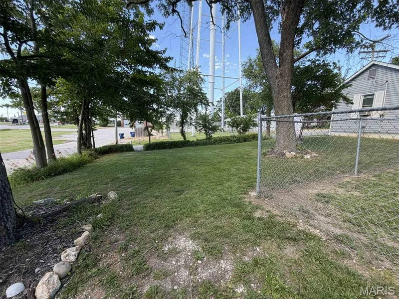 100 Mulberry Street, Foristell, MO 63348 — listing photo 6 of 26