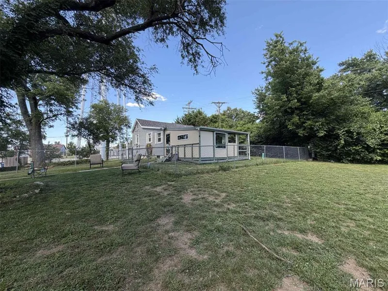 100 Mulberry Street, Foristell, MO 63348 — listing photo 7 of 26
