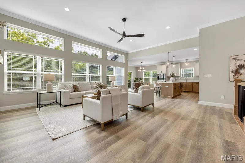 8 Highland Place, Wentzville, MO 63385 — listing photo 4 of 75