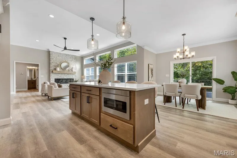 8 Highland Place, Wentzville, MO 63385 — listing photo 14 of 75