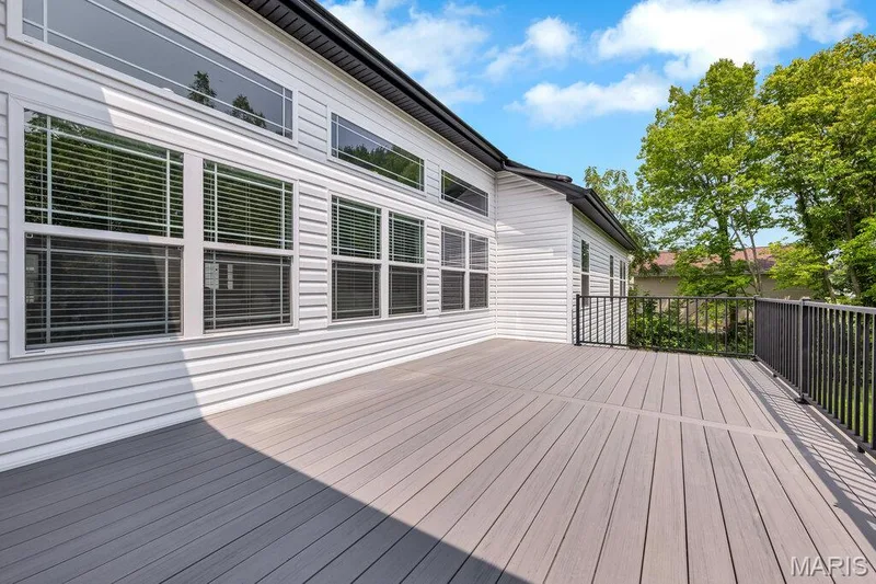 8 Highland Place, Wentzville, MO 63385 — listing photo 19 of 75