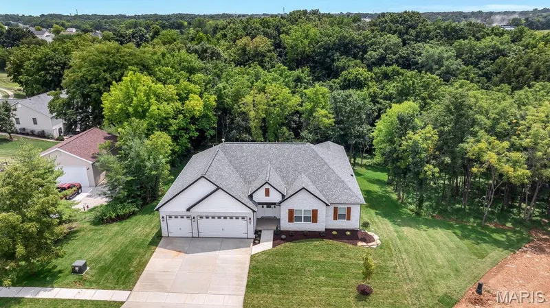 8 Highland Place, Wentzville, MO 63385 — listing photo 65 of 75