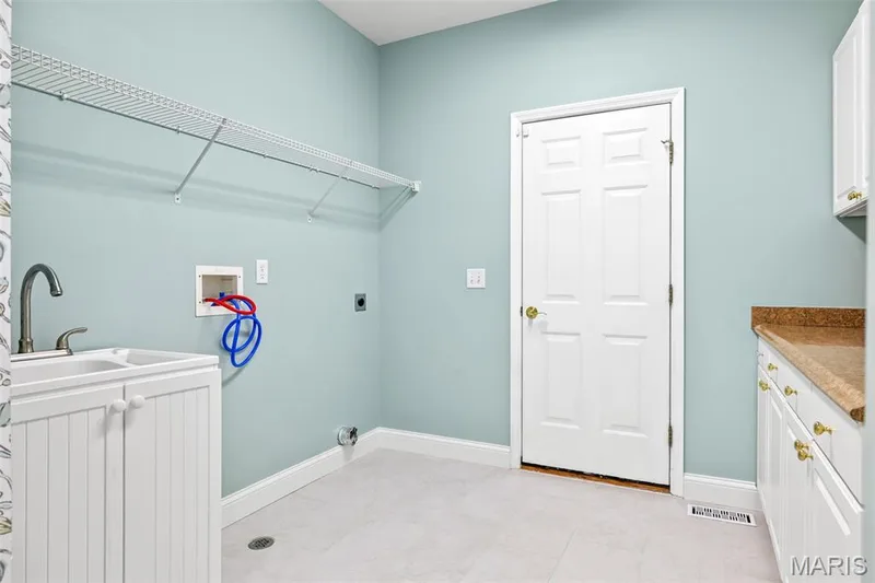2746 Wynncrest Manor Drive, Wildwood, MO 63005 — listing photo 21 of 36