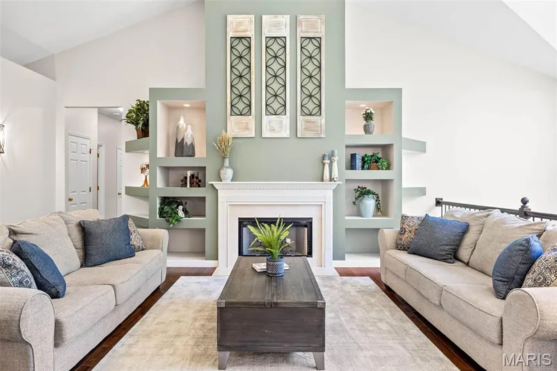 2746 Wynncrest Manor Drive, Wildwood, MO 63005 — listing photo 8 of 36