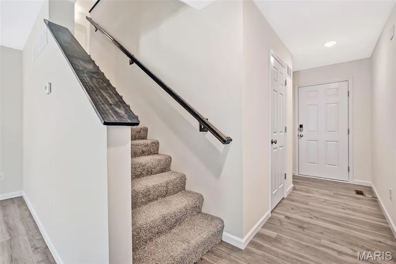 42 Integrity Court, Wentzville, MO 63385 — listing photo 2 of 32