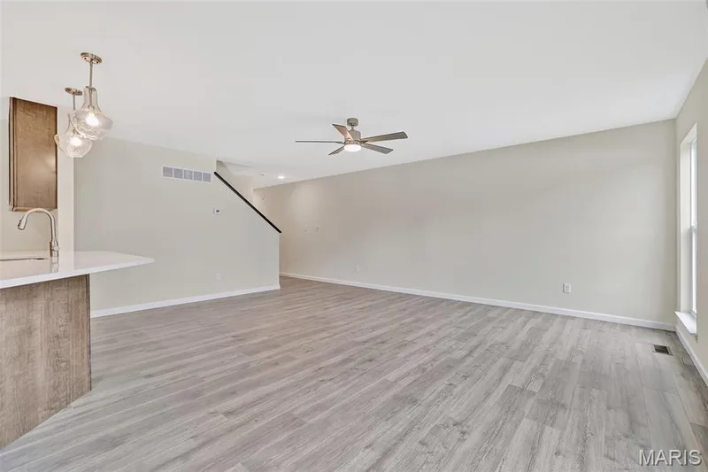 42 Integrity Court, Wentzville, MO 63385 — listing photo 6 of 32