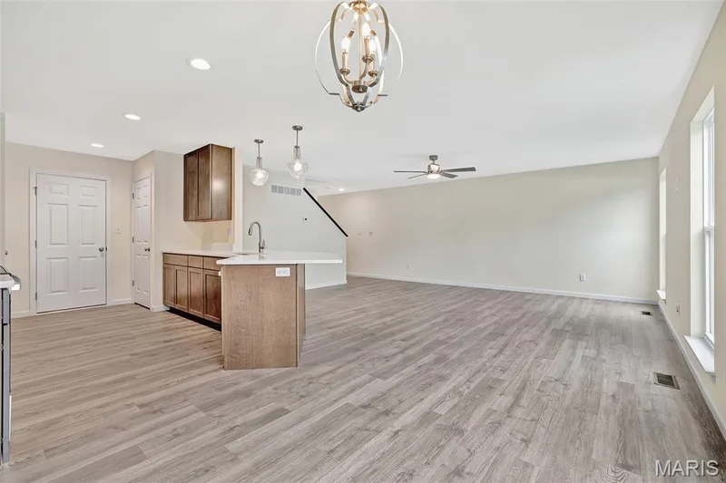42 Integrity Court, Wentzville, MO 63385 — listing photo 8 of 32