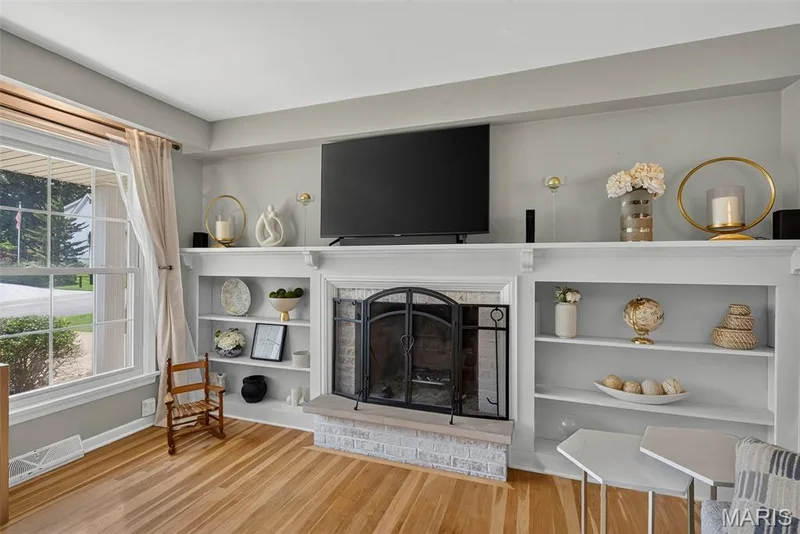 313 Elmhurst Drive, St Charles, MO 63301 — listing photo 9 of 59
