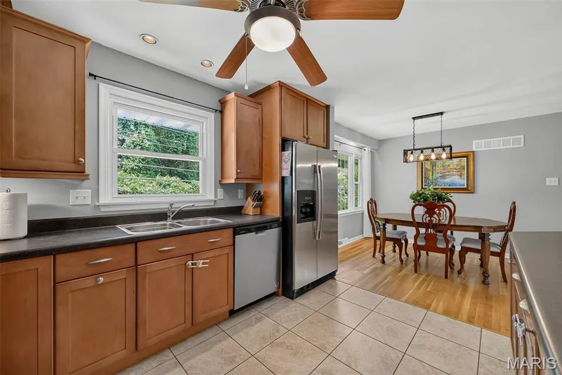 313 Elmhurst Drive, St Charles, MO 63301 — listing photo 18 of 59