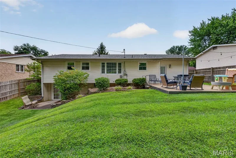 313 Elmhurst Drive, St Charles, MO 63301 — listing photo 47 of 59