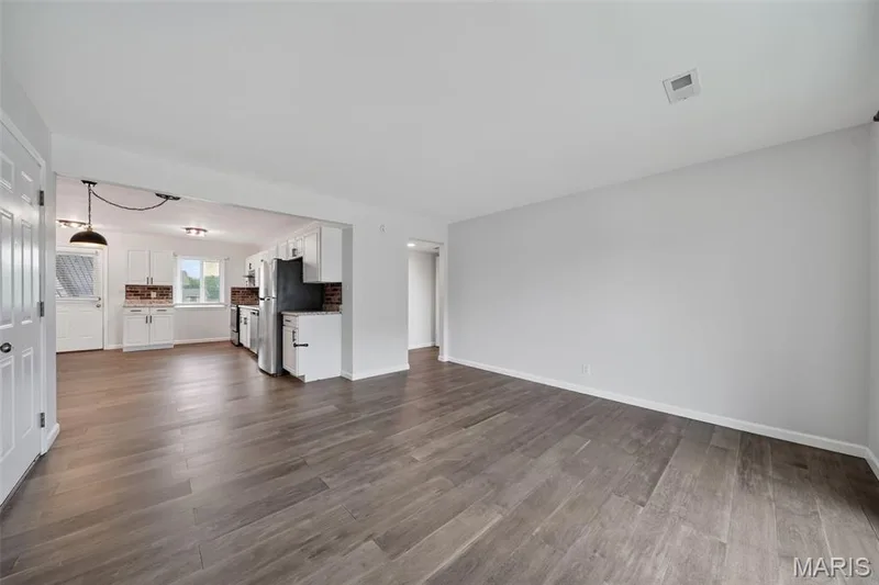 1823 Gascony Parc Drive #1823, Lake St. Louis, MO 63367 — listing photo 13 of 23