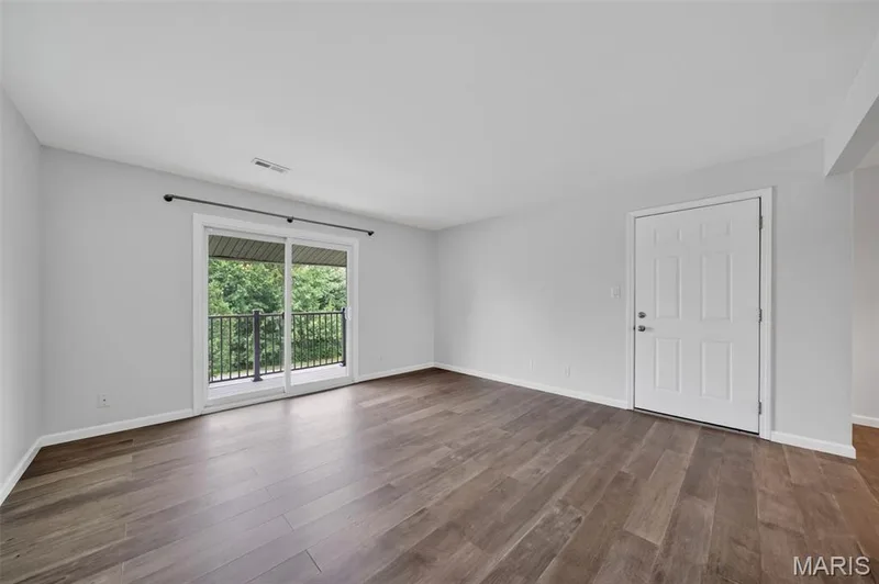 1823 Gascony Parc Drive #1823, Lake St. Louis, MO 63367 — listing photo 14 of 23