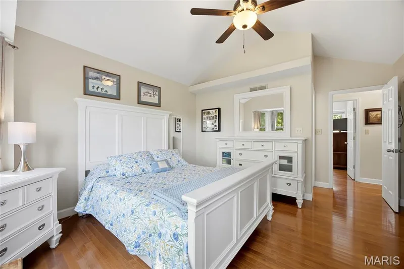 3946 Rhine Court, St Charles, MO 63304 — listing photo 11 of 32