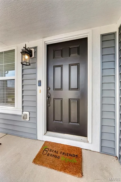 2211 Eagle River Drive, O'Fallon, MO 63366 — listing photo 4 of 58