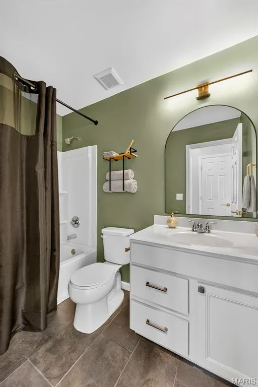 2211 Eagle River Drive, O'Fallon, MO 63366 — listing photo 36 of 58