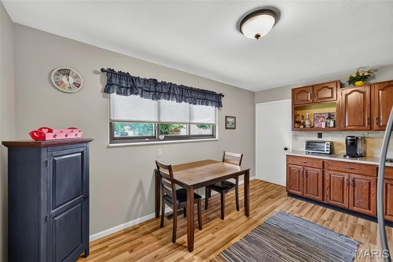 3210 Catesby Lane, St Charles, MO 63301 — listing photo 7 of 25