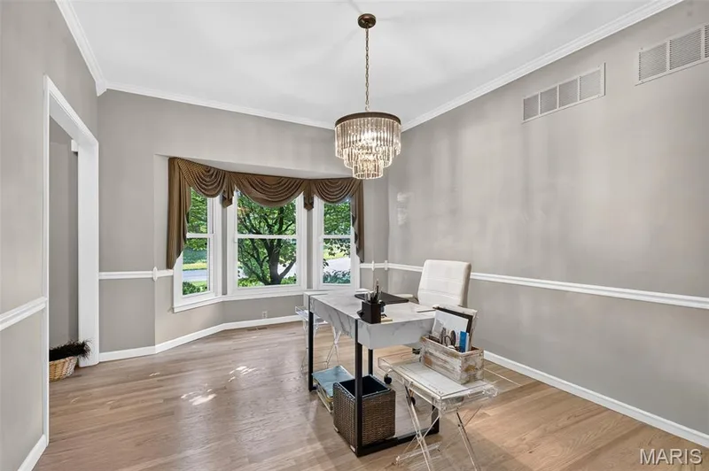 3471 Brookwood Circle, St Charles, MO 63301 — listing photo 10 of 53