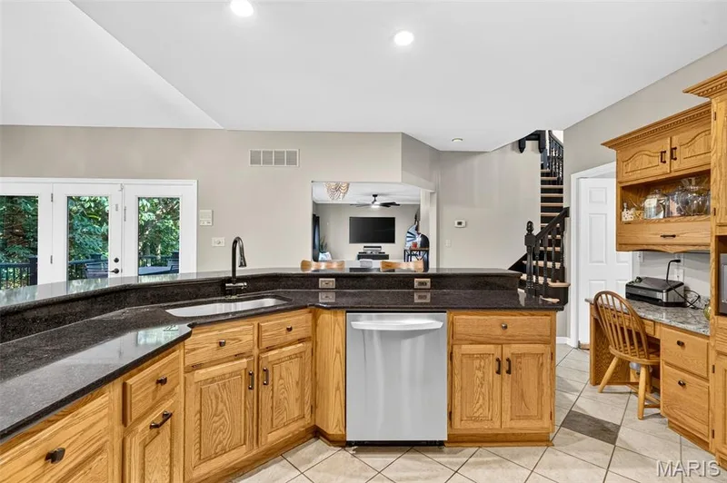 3471 Brookwood Circle, St Charles, MO 63301 — listing photo 19 of 53