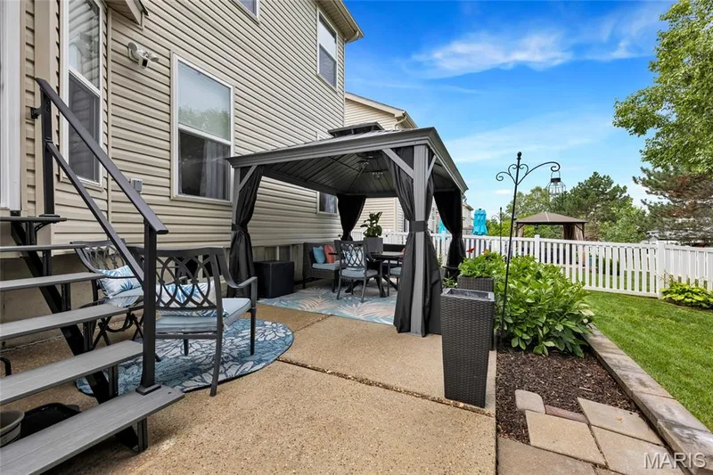 225 Shady Rock Lane, O'Fallon, MO 63368 — listing photo 11 of 43