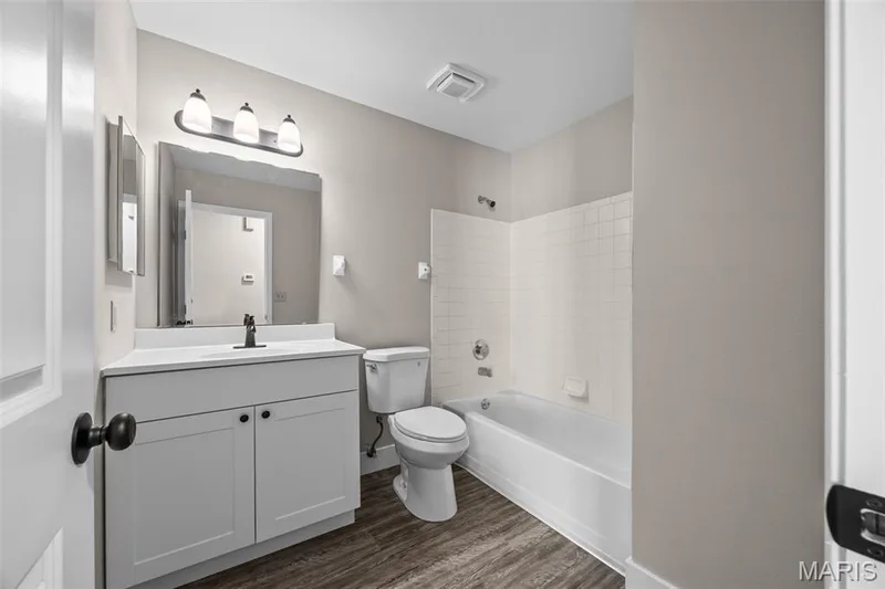 Hall Bath — 2419 Sandalwood Creek Court #F, Wildwood, MO 63038