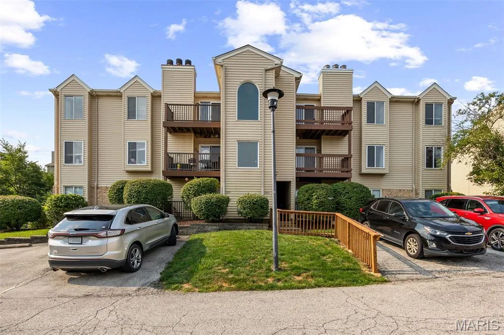Welcome Home! You're gonna love it here! — 2419 Sandalwood Creek Court #F, Wildwood, MO 63038