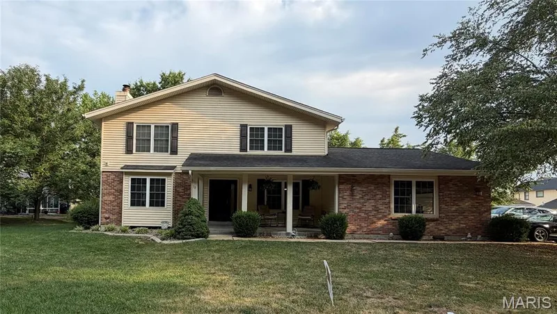 78 Nicole Court, Lake St. Louis, MO — listing photo 1