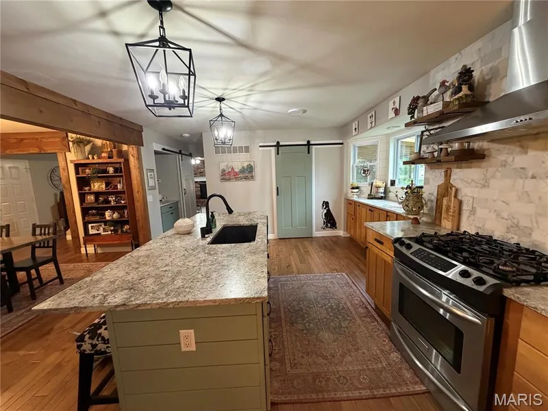 78 Nicole Court, Lake St. Louis, MO 63367 — listing photo 10 of 37
