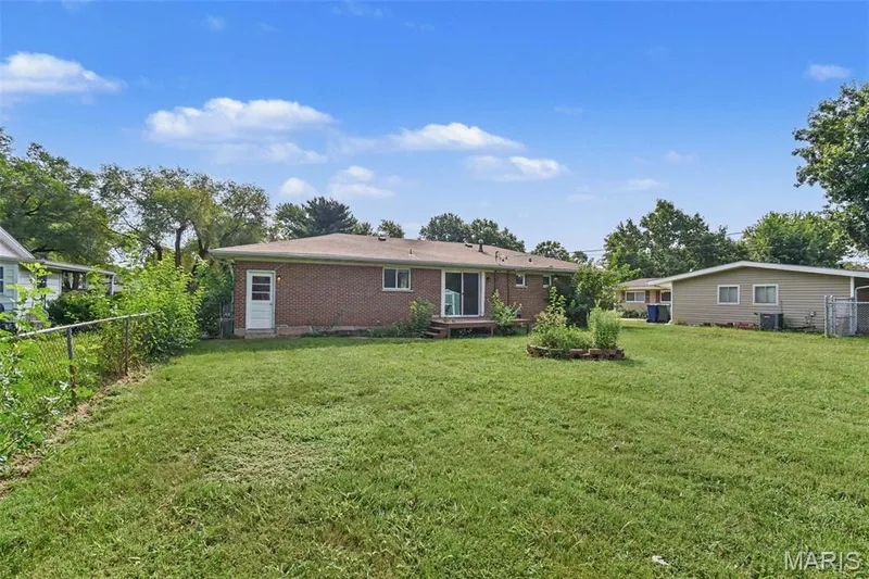 513 Kent Drive, Wentzville, MO 63385 — listing photo 23 of 25