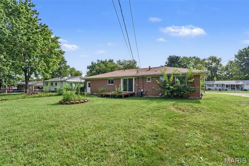 513 Kent Drive, Wentzville, MO 63385 — listing photo 24 of 25