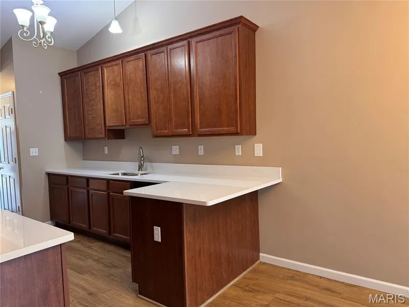 620 Grayhawk Circle, Wentzville, MO 63385 — listing photo 8 of 20