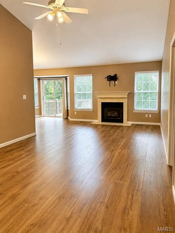 620 Grayhawk Circle, Wentzville, MO 63385 — listing photo 4 of 20