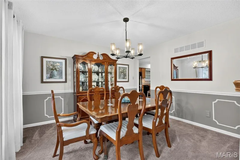 307 Camilla Drive, O'Fallon, MO 63366 — listing photo 6 of 41