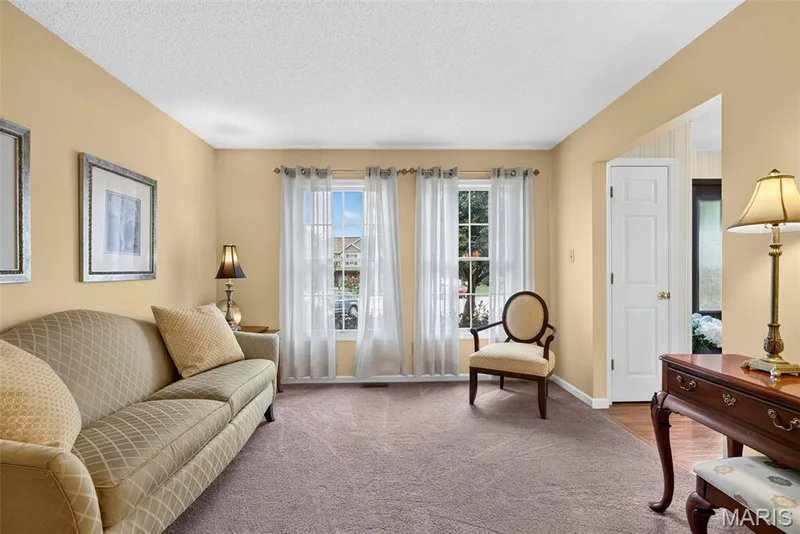 307 Camilla Drive, O'Fallon, MO 63366 — listing photo 10 of 41